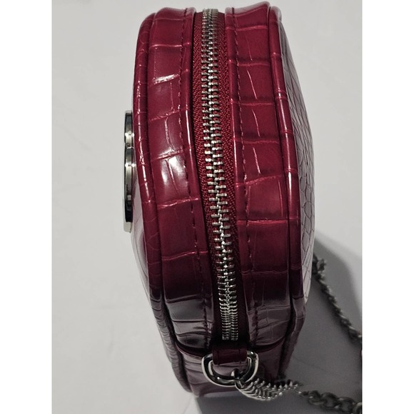 No Boundries Red Phone North/South Crossbody  Bag - Picture 6 of 13